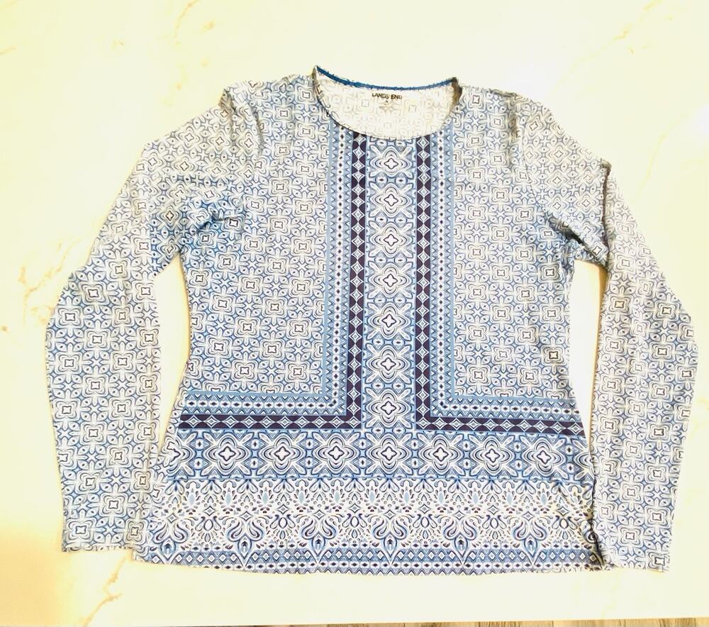 Lands End Womens Rash Guard Swim Top Size M Blue Paisley Long Sleeve UPF Shirt
